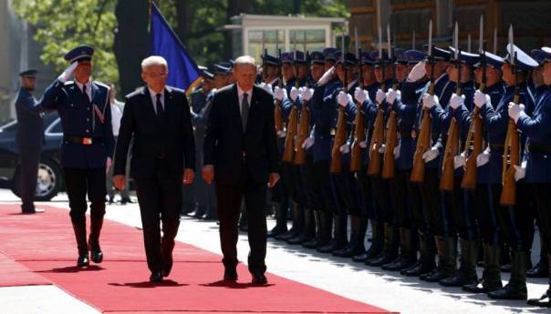 Erdogan svečano dočekan ispred zgrade Predsjedništva BiH