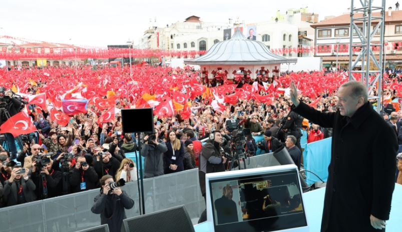 Erdogan: Turska je odlučna protivterorističkim operacijama učiniti granice sigurnima
