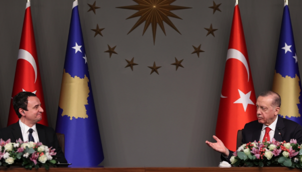 Erdogan: Turska spremna doprinijeti procesu dijaloga između Beograda i Prištine