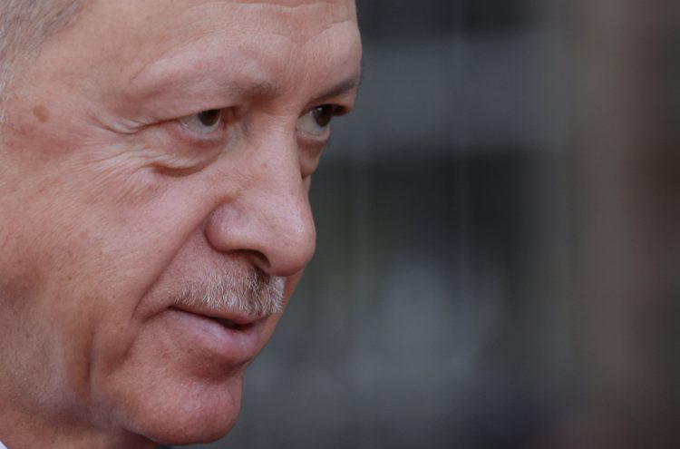 Erdogan: U ponedjeljak ćemo s nacijom podijeliti nove dobre vijesti