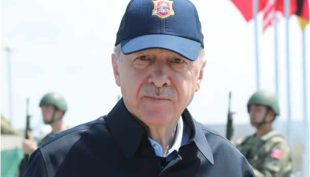 Erdogan: Upozoravamo Grčku da se opameti