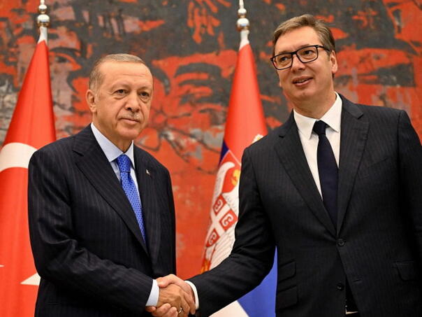 Erdogan uz čestitku Vučiću poručio da odnosi Turske i Srbije stabilizuju region