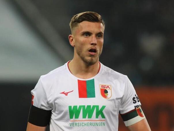 Ermedin Demirović najbolji igrač sezone u Augsburgu