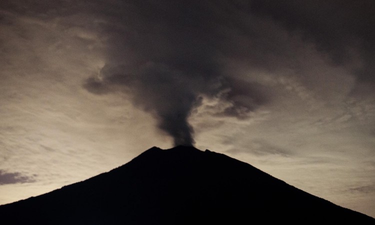 Eruptirao indonezijski vulkan Mount Sinabung
