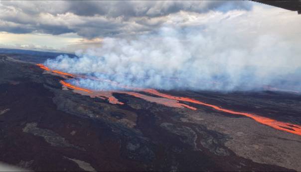 Eruptirao Mauna Loa, najveći vulkan na svijetu