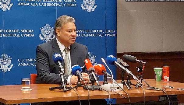 Escobar: Kosovo i Srbija da se obavežu da neće biti nasilja