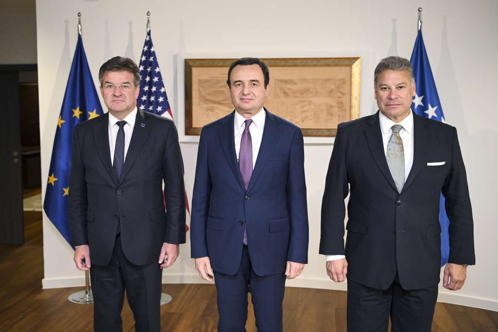 Escobar kritikuje Kurtija: Nismo podržali Srbiju