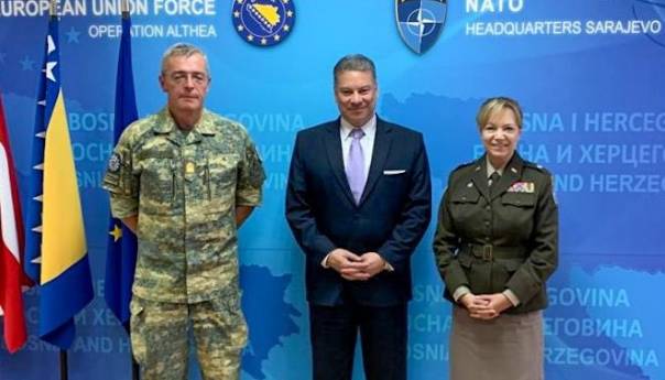 Escobar s komandantima NATO-a i EUFOR-a: Važnost sigurnog i stabilnog okruženja