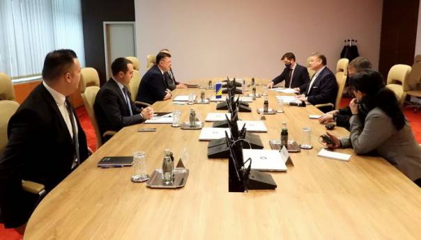 Escobar stigao u Sarajevo, sastao se sa Tegeltijom