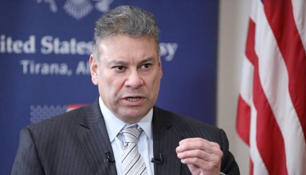 Escobar uputio poruku Z. Balkanu, pomenuo i prijetnje BiH