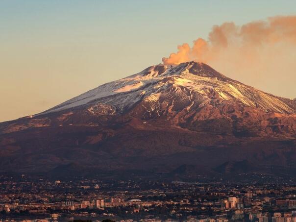 Etna i dalje zbunjuje naučnike: Otkriven moguć novi mehanizam nastanka vulkana