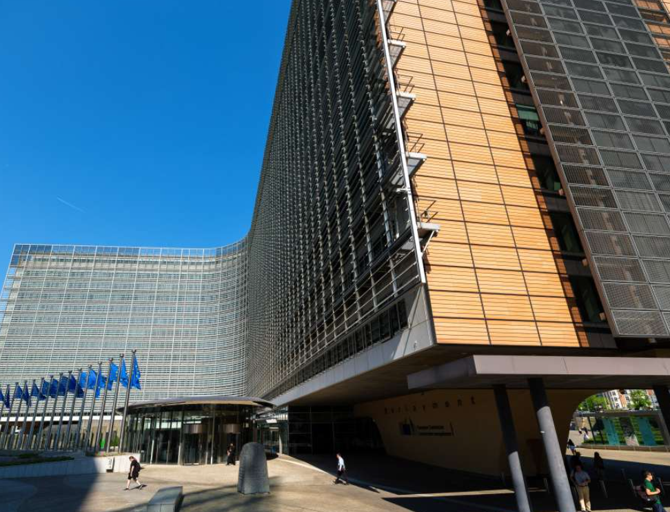 EU će predložiti zabranu ruskog ukapljenog zemnog plina do 2027. godine