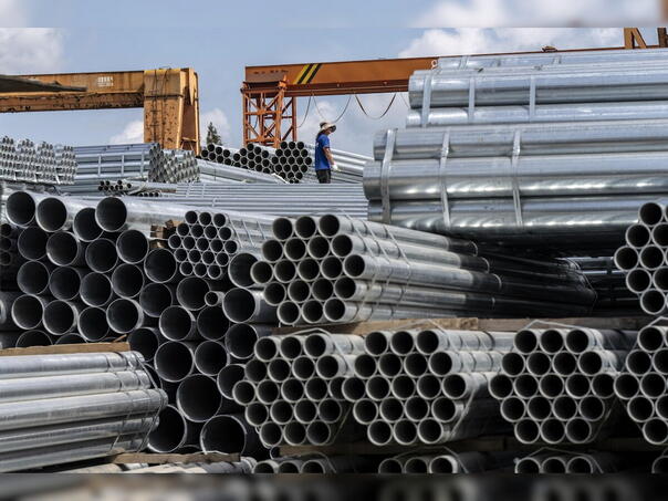 EU će prepoloviti kvote za uvoz čelika kako bi očuvala domaću industriju