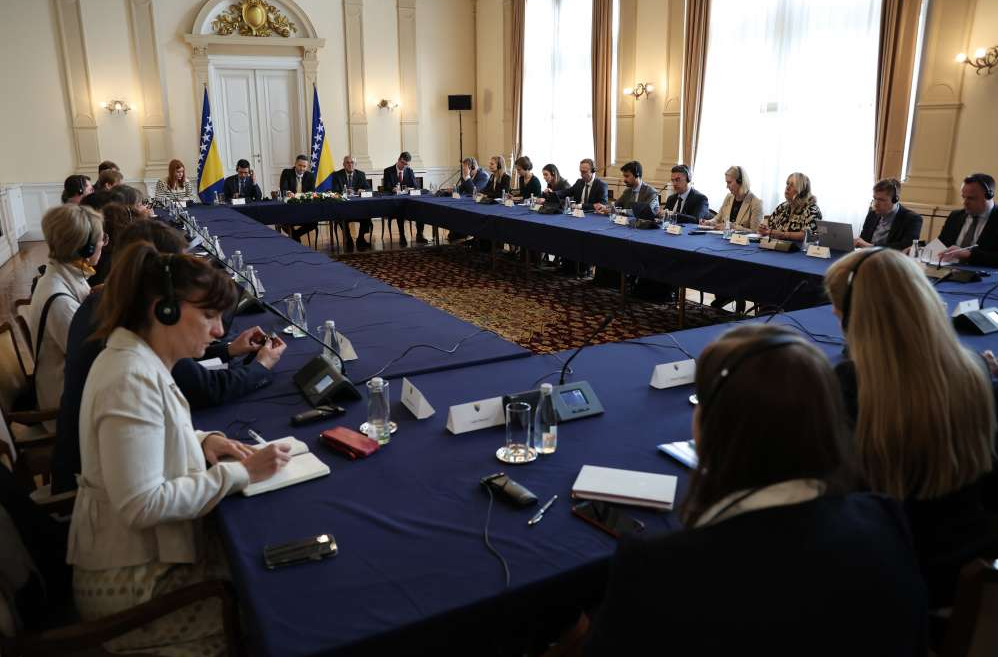 EU delegacija sa Bećirovićem o Dodikovom secesionizmu