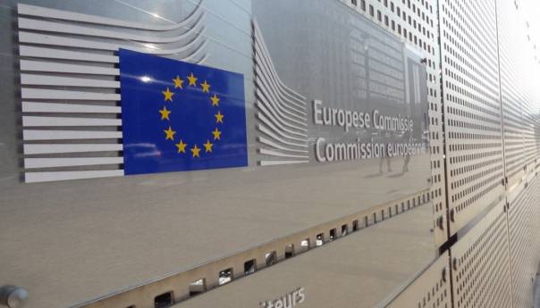 EU kritikovao Poljsku i Mađarsku, zbog problema s vladavinom prava otežan pristup sredstvima