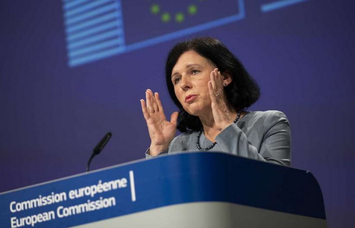 EU kritikuje Kinu i Rusiju: Širite dezinformacije o koroni