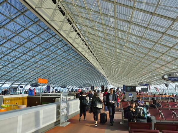 EU mora vratiti poreski dug, na udaru britanski i američki turisti