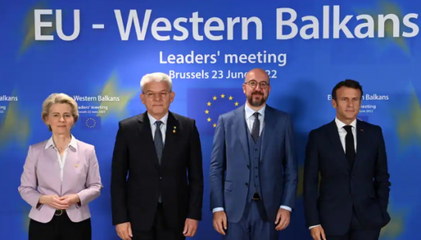 EU o kandidatskom statusu BiH u oktobru ili decembru