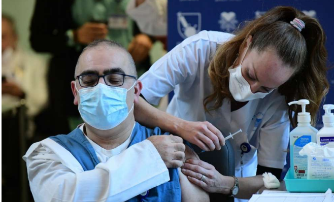 EU odobrila četvrtu dozu vakcine protiv koronavirusa za starije od 60 godina