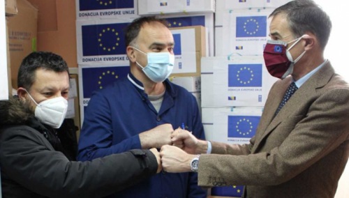 EU osigurala 75.700 zaštitnih rukavica za Kantonalnu bolnicu u Bihaću