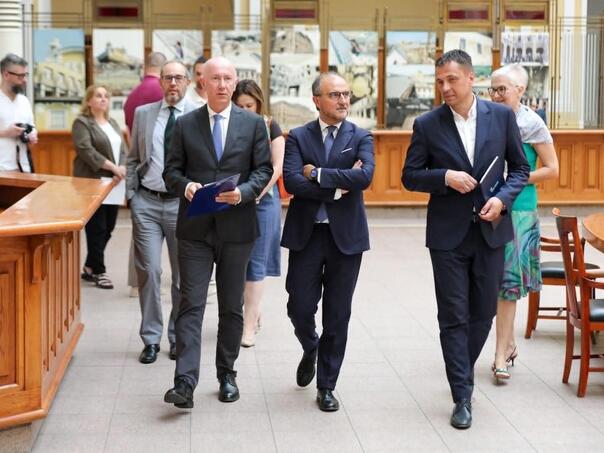EU podržava modernizaciju BH Pošte: Soreca obišao Glavnu poštu u Sarajevu