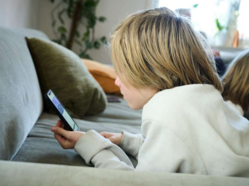 EU pred izazovom: U samo dva dana Grok korišten za generiranje hiljada seksualnih slika