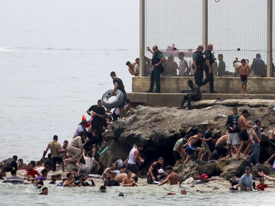 EU razmatra vanrednu mjeru: Španiji zbog migrantske krize prijete kontrole na granicama
