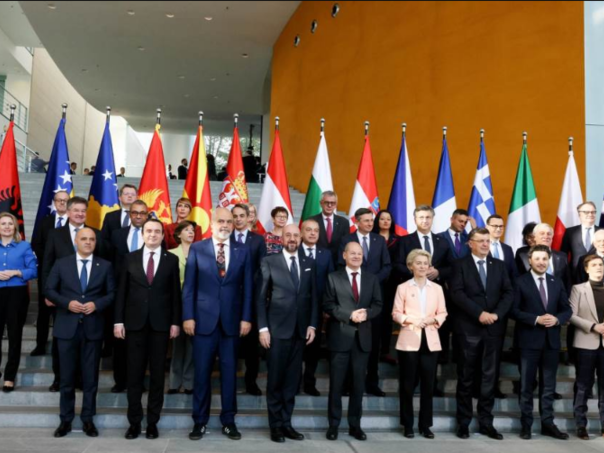 EU se želi širiti i to je dobro, ali zemlje ZB moraju biti oprezne i izbjeći 'paket' s Ukrajinom