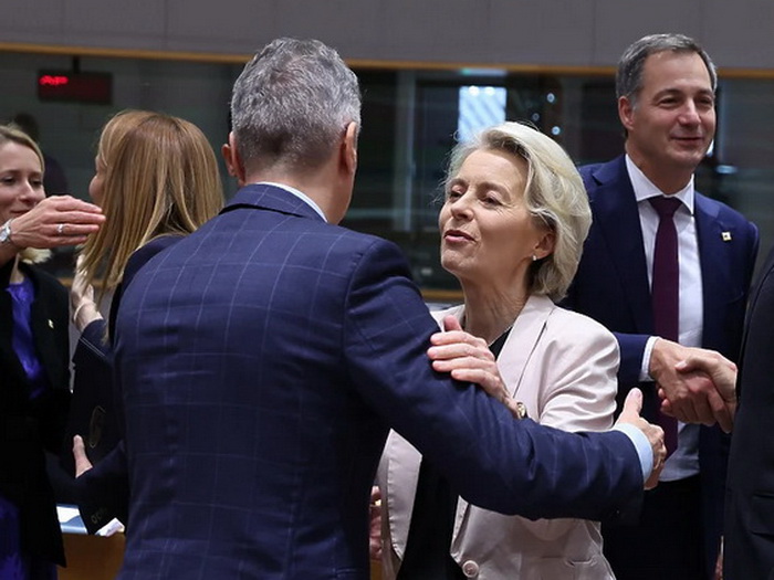 EU traži humanitarne koridore i pauze za Gazu