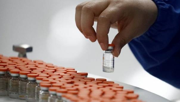 EU: Uskoro ugovori za kupovinu još 1,8 milijardi doza vakcina
