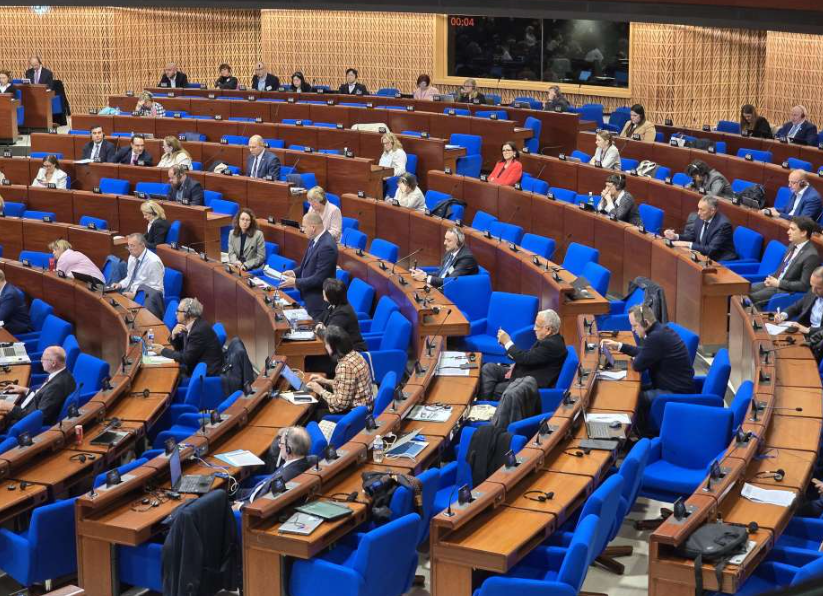 EU: Usvojena uredba o zabrani uvoza ruskog plina