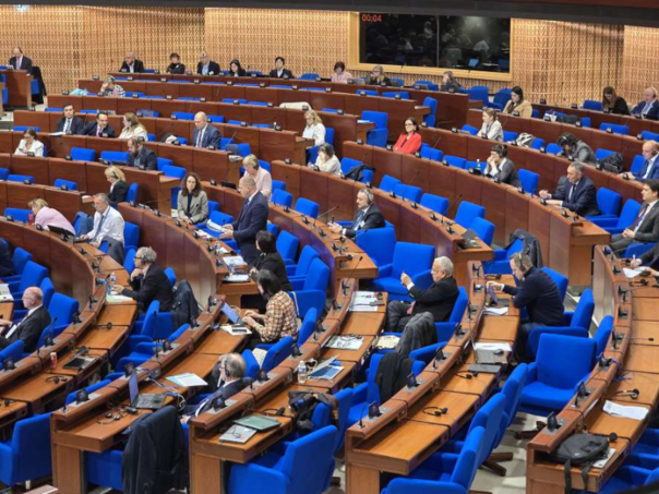 EU: Usvojena uredba o zabrani uvoza ruskog plina