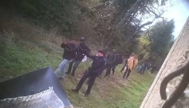 EU zabrinuta: Hrvatska policija brutalno napada migrante