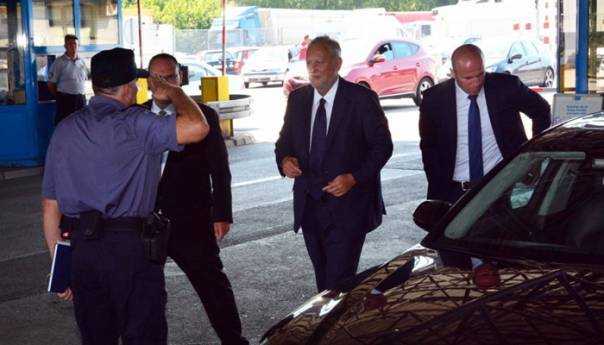 EU zataškala brutalnost Hrvatske prema migrantima