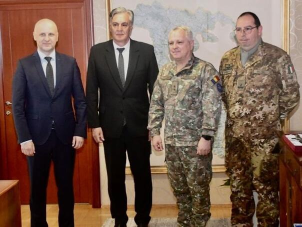 EUFOR u posjeti MUP-u RS: O čemu su razgovarali Karan i Barbu