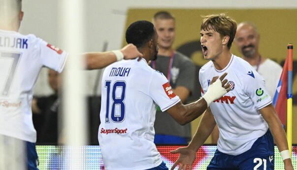 Euforija u Splitu: Hajduk pobijedio Rijeku na Poljudu!