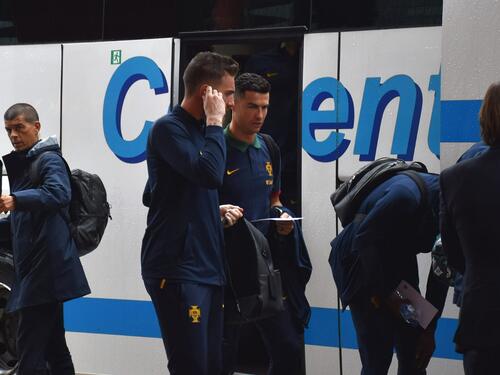 Foto / Euforija u Zenici, Portugalci dočekani aplauzom