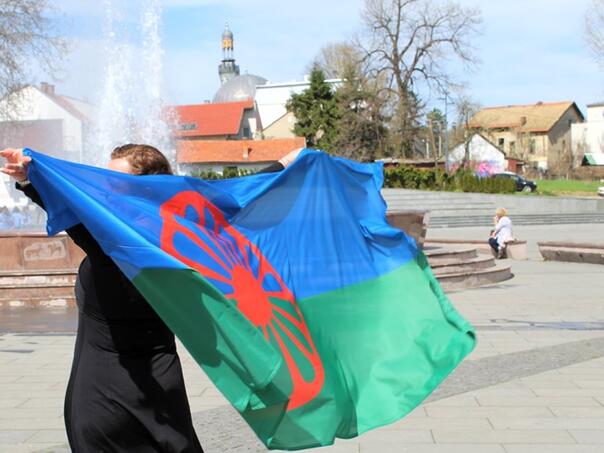 Euro Rom Tuzla: Raspisan konkurs za stipendiranje učenika i studenata