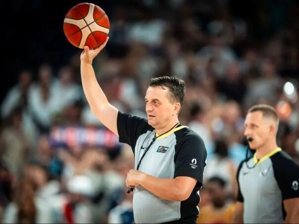 Ademir Zurapović sudi finale Eurobasketa