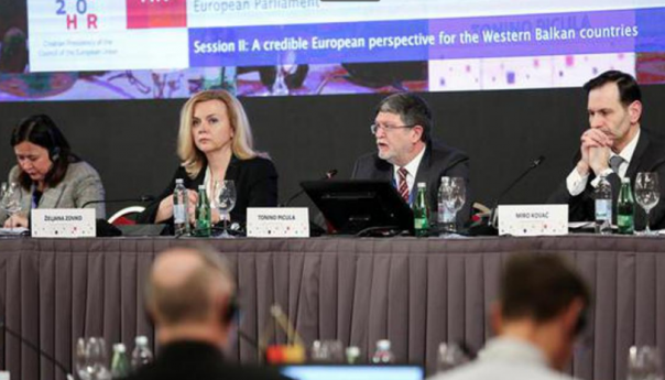 Euronews: Hrvatski EU zastupnici omalovažavaju nacističke zločine