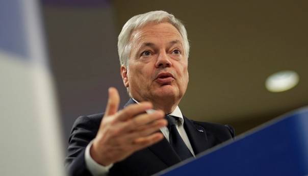 Europska komisija: Zamrznuto je 17 milijardi eura ruske imovine