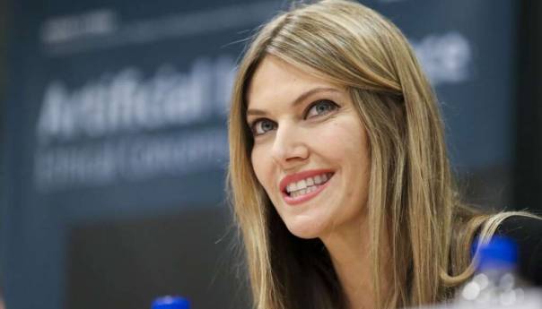 Eva Kaili ostaje u pritvoru dok se istraga u slučaju korupcije u EP stavlja