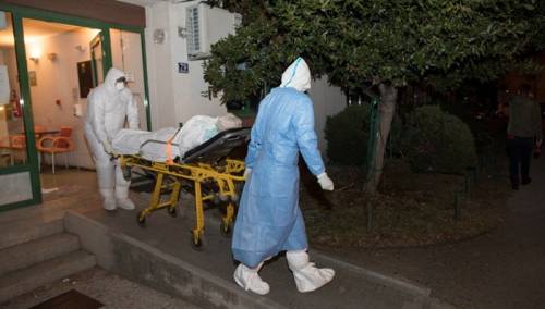 Evakuacija u splitskom Domu za stare zbog koronavirusa