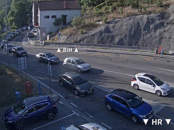 Evo gdje su jutros najveće gužve na granicama BiH