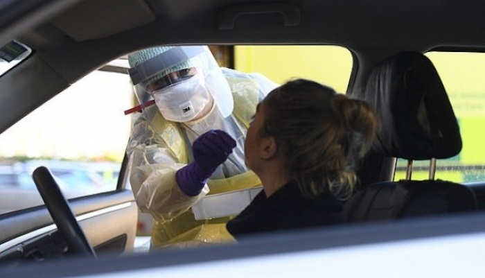 Evo kako Južna Koreja izvan bolnica testira 10.000 ljudi dnevno