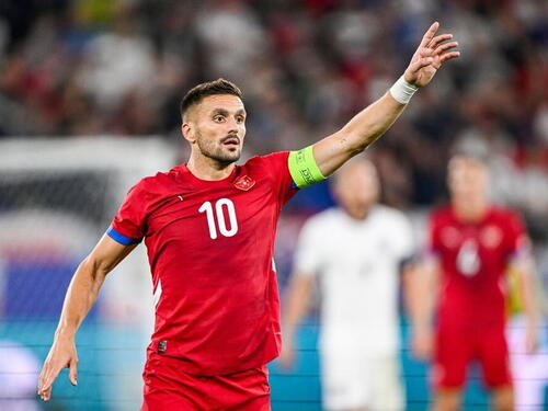 Evo koliko će Dušan Tadić zarađivati u Zvezdi: "Bit će najplaćeniji igrač u historiji srpskog sporta"