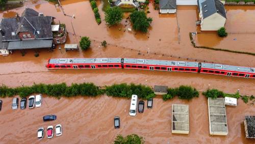 Evropa se bori sa poplavama: Raste broj poginulih