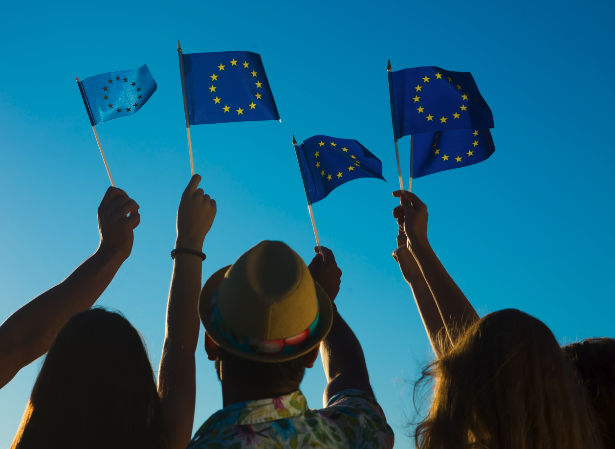 Evropljani i dalje smatraju demokratiju i ekonomsku moć glavnim snagama EU