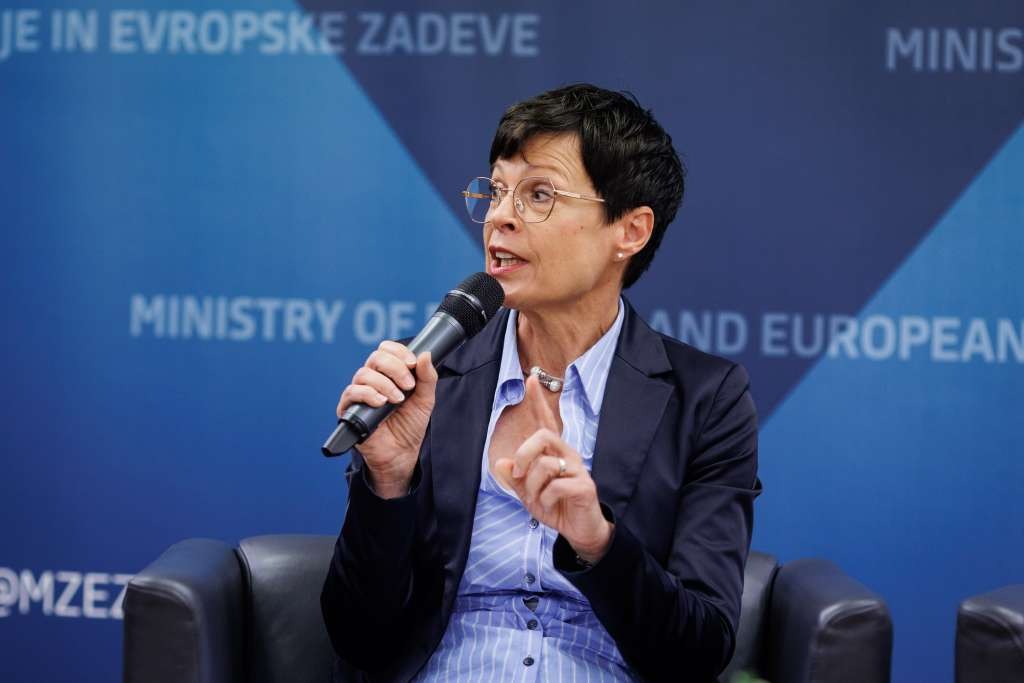 Evropska komesarka zabrinuta zbog nasilja u Skupštini Srbije