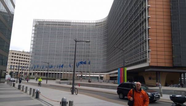 Evropska komisija poručila uposlenim da rade od kuće